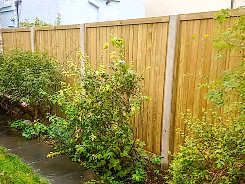 slotted-concrete-fence-posts