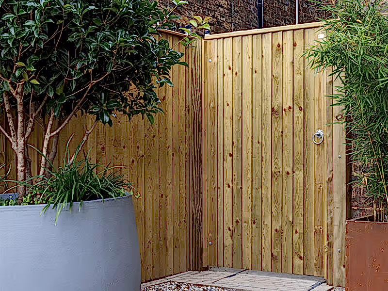 featherboard garden gate