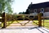 Uni gate on driveway using posts