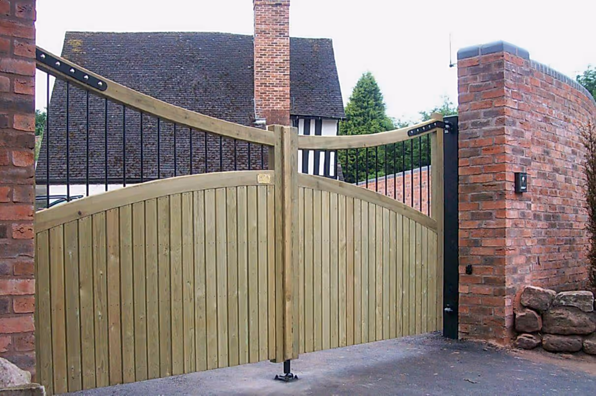 Cathedral Courtyard Gate
