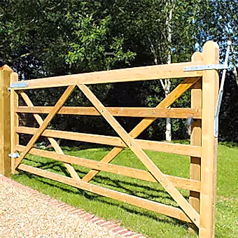 Timber equestrian entrance gate