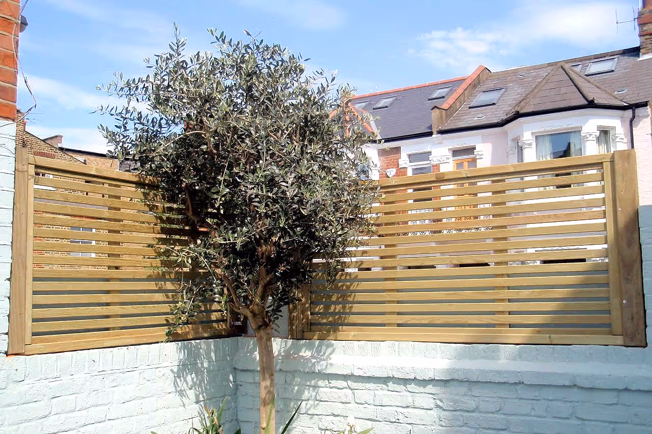 900mm Venetian Panels on a wall