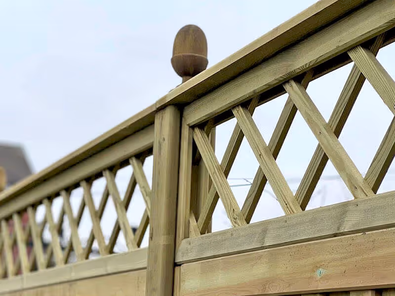 Diamond Trellis Fence Topper Panel