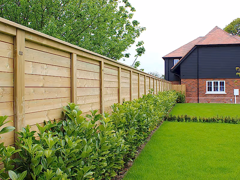 Noise reduction fencing