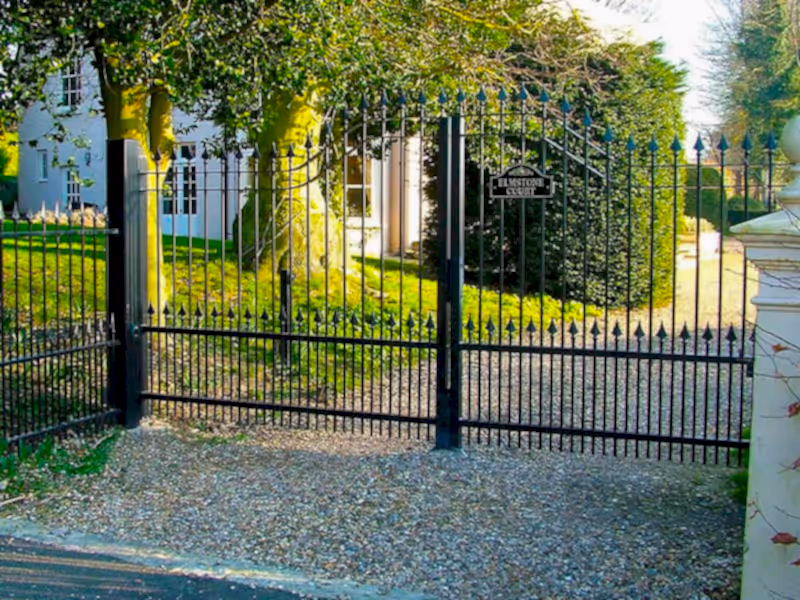 driveway gate