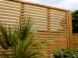 Venetian fencing