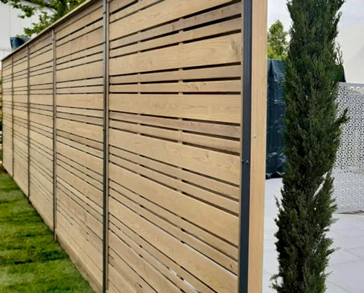 mi-t-fence-post-urban