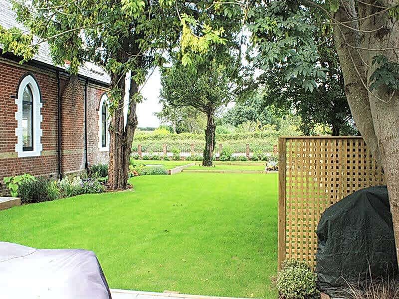 House with trellis