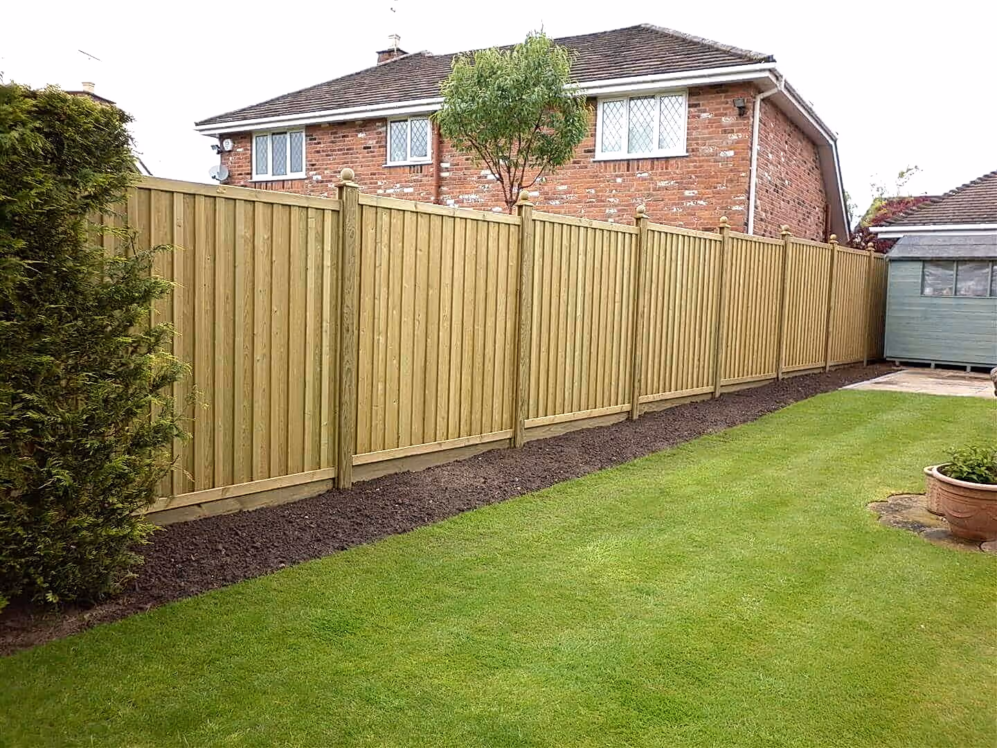 both sides of the fence privacy panels