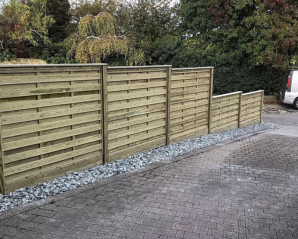 Fence installer somersetjpg