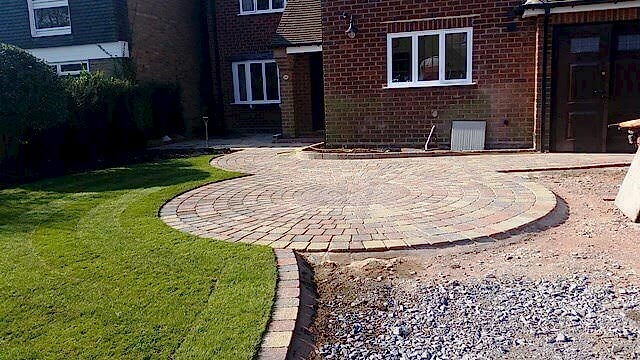 Work progressing on the paving driveway