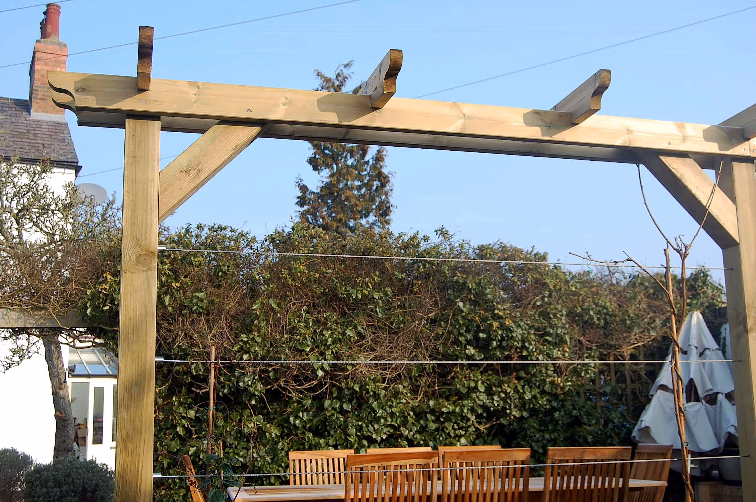 pergola top