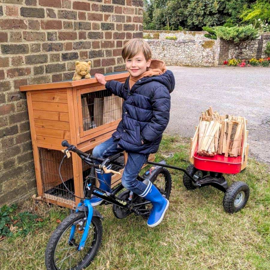 young fan gets help from local business