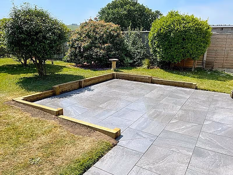 timber retaining wall garden sleepers