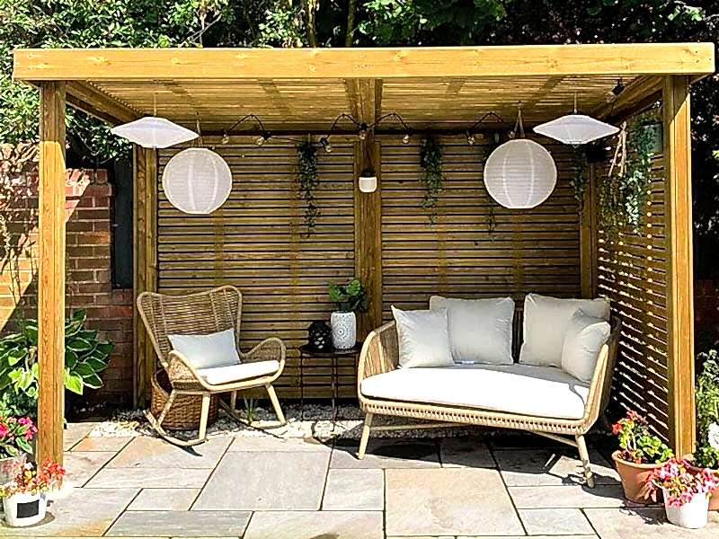 what to do in the garden in august