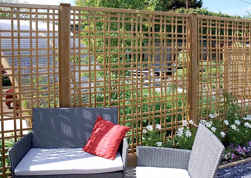 patterned trellis