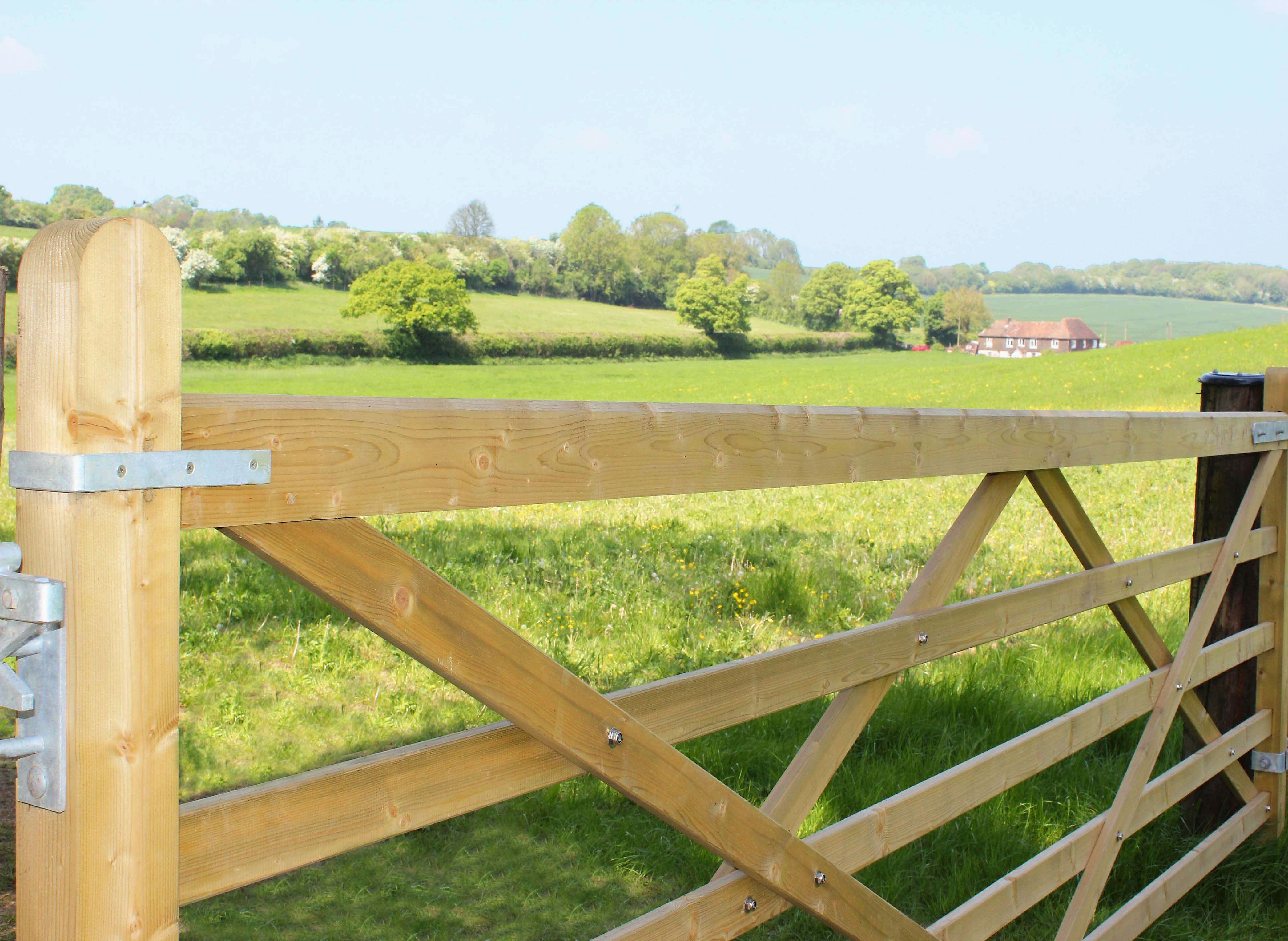 Uni gate stowting