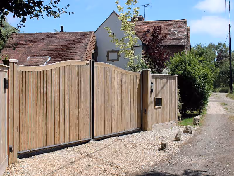 Hythe Courtyard Gate with matching Vertical Tongue and Groove Effect panels