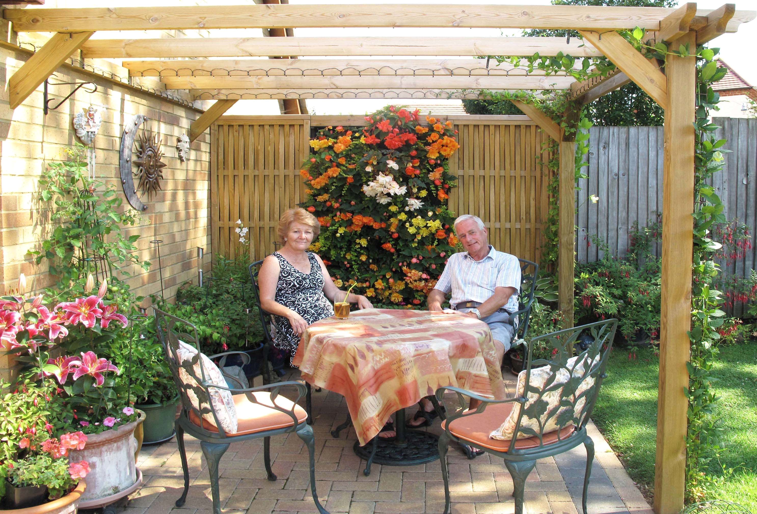 woven fence panels and gazebo