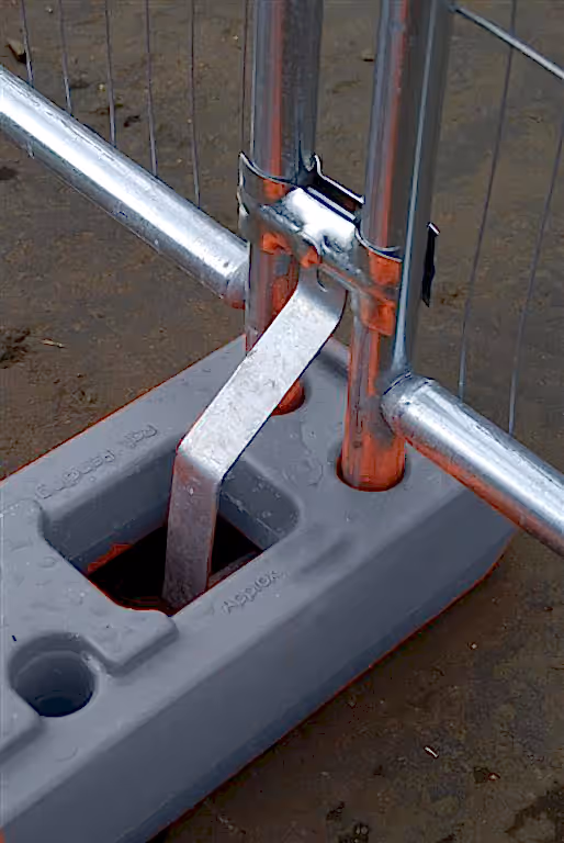 Temporary Fencing - Anti Lift Device 050037