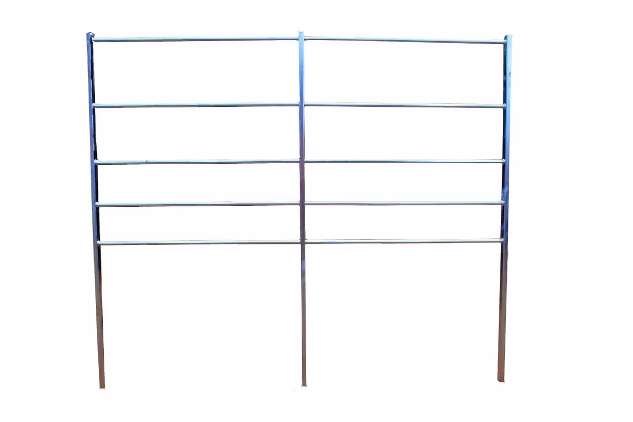 Tubular galvanised estate railings