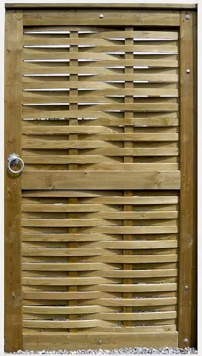 woven gate front