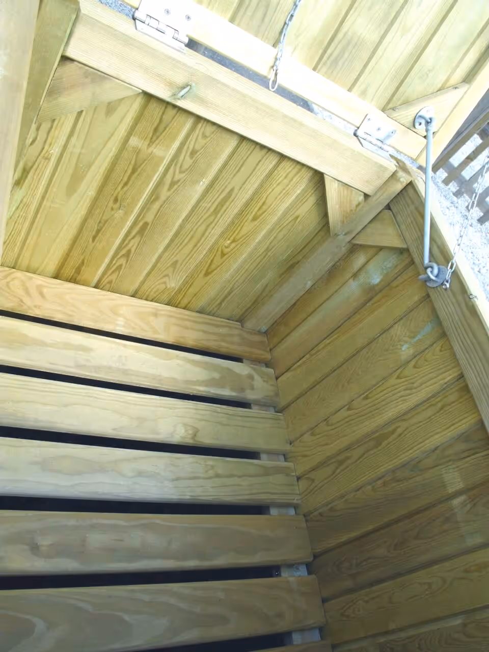 slatted shelf bin store