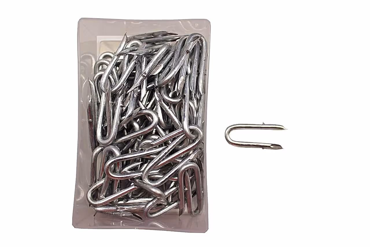 20kg Pack 20mm (3/4) Staples 2.0mm dia